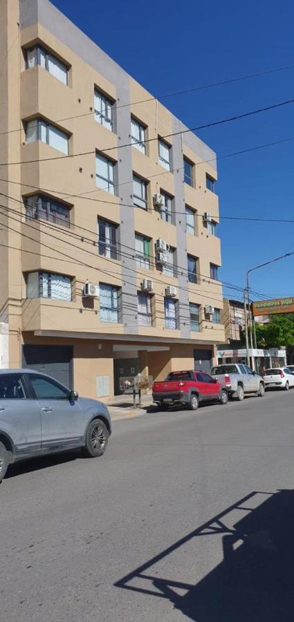Leguizamon * Neuquen